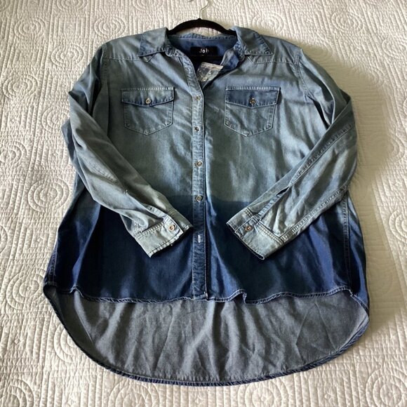 New Joh Chambray Tencel Denim Ombre Button Up Shirt Size Medium - Picture 11 of 11